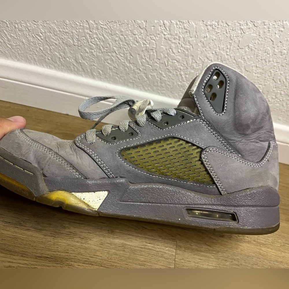 Jordan Wolf Grey 5 Sneakers - 2011 Release - Men’s Size 8- Pre-Owned - Picture 13 of 15